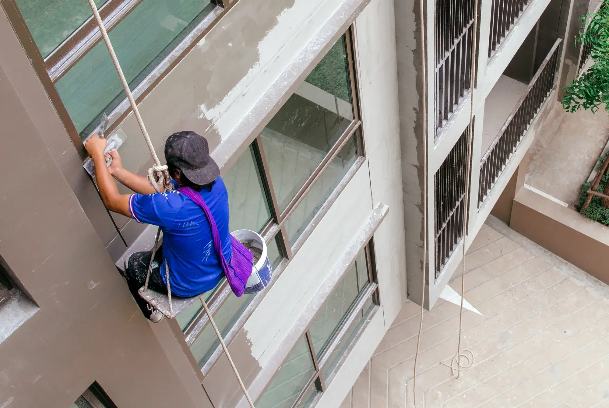 Abseiling Painting Contractor London
